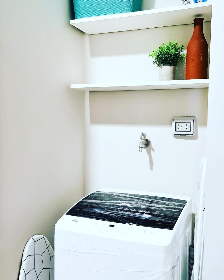 Luxe Bonifacio Global City Taguig Uptown Condo Hotel 1 Bedroom Suite Экстерьер фото