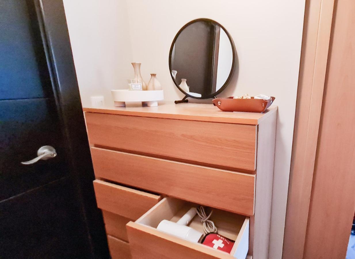 Luxe Bonifacio Global City Taguig Uptown Condo Hotel 1 Bedroom Suite Экстерьер фото